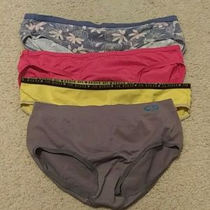 Bundle for @poshypat